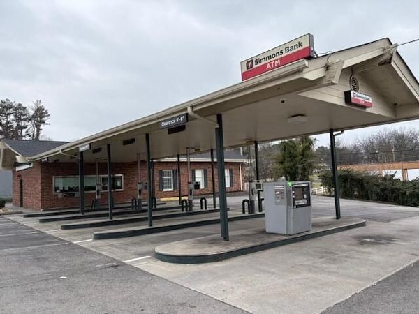 1 Park Street, Athens, TN 37303