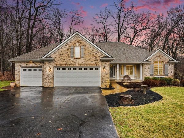 8020 Therese Court SE, Caledonia, MI 49316