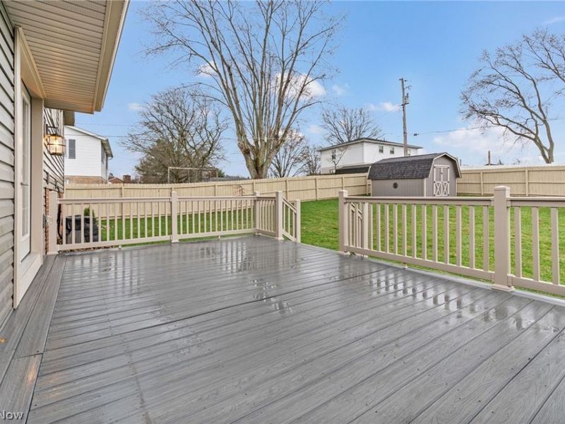 2120 Edmar Street , Louisville, OH 44641 Photo 26