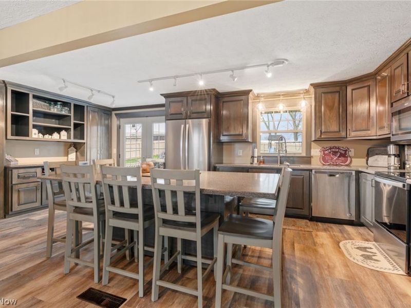 2120 Edmar Street , Louisville, OH 44641 Photo 5