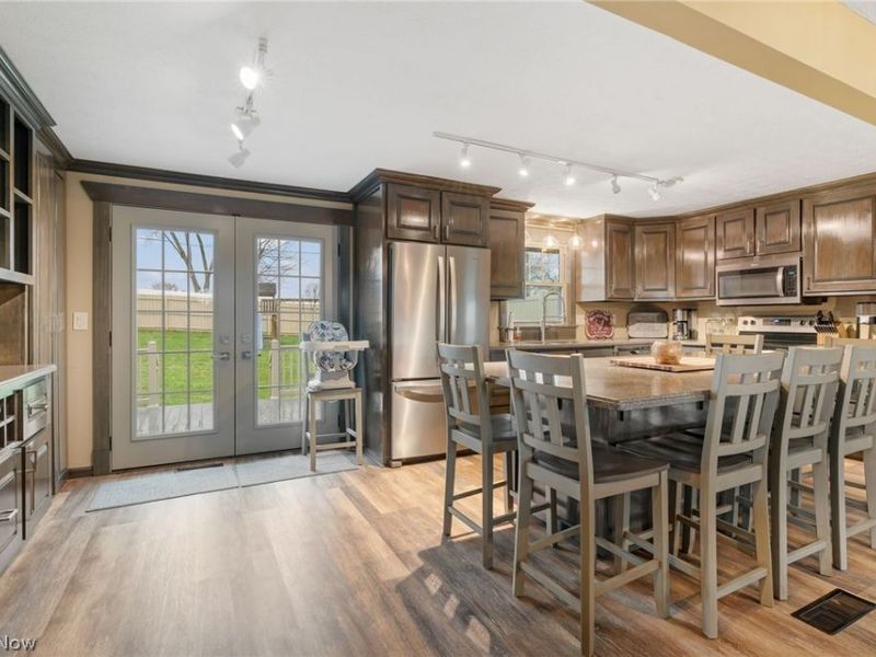 2120 Edmar Street , Louisville, OH 44641 Photo 6