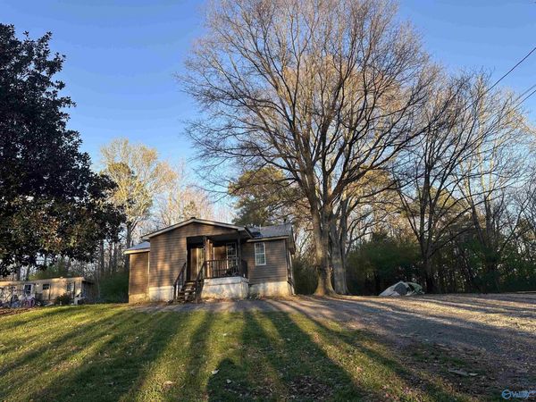 348 Vivian Jarrett, Arab, AL 35016