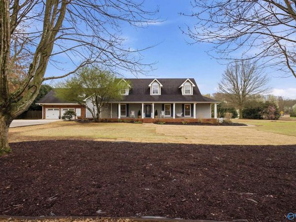 119 Matt Phillips Road NW, Huntsville, AL 35806