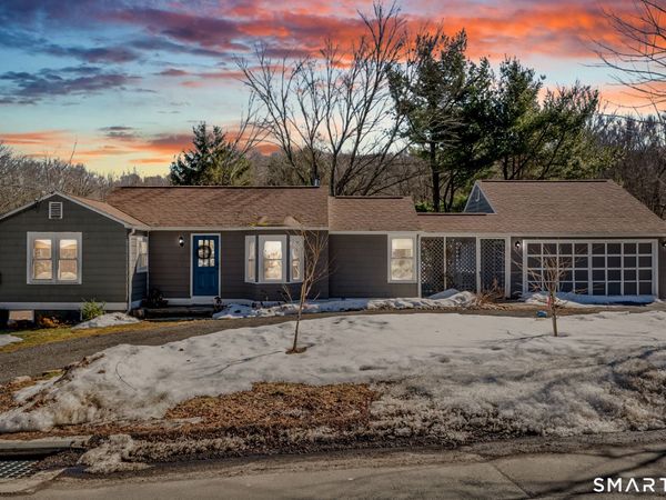 932 Litchfield, Bethany, CT 06524