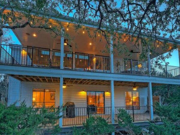 606 Eagle, Lakeway, TX 78734