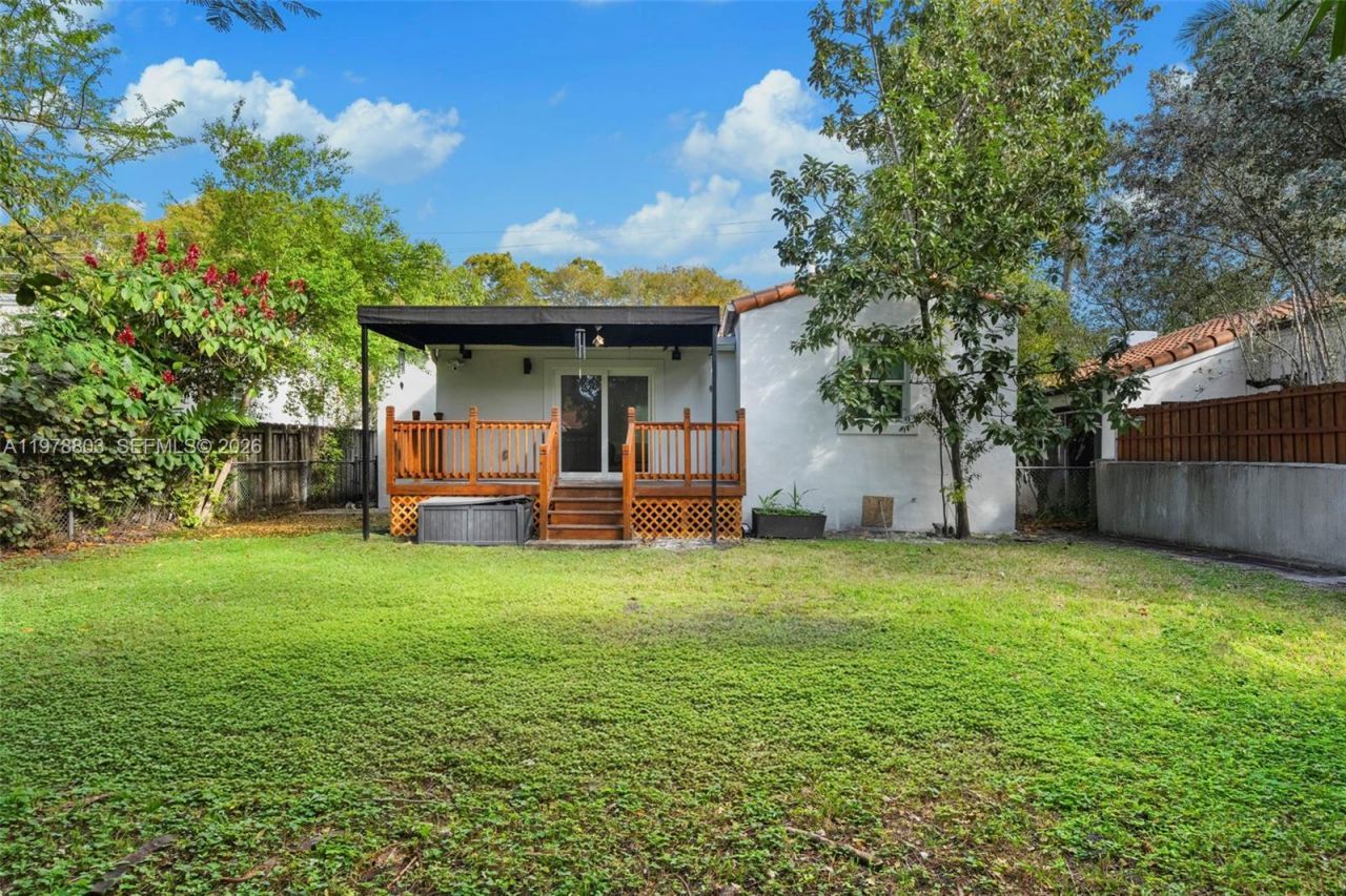 1262 SW 15th Ter, Miami, FL 33145 Photo
