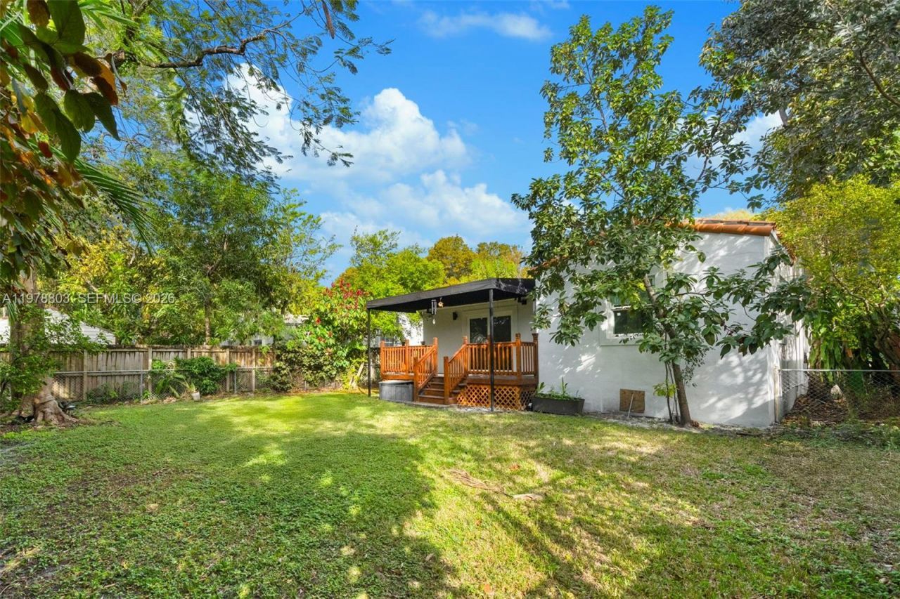 1262 SW 15th Ter, Miami, FL 33145 Photo