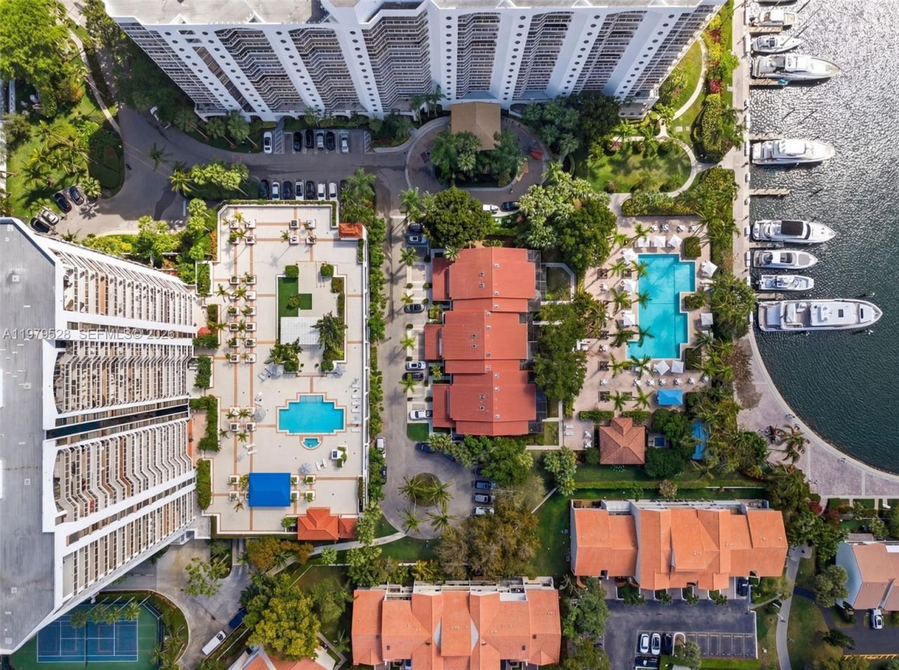 3600 Yacht Club Dr , Unit 1802, Aventura, FL 33180 Photo