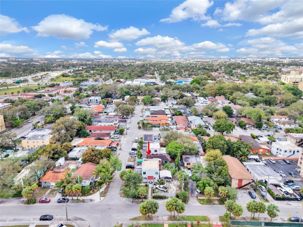 2415 NW 15th St, Miami, FL 33125 Photo