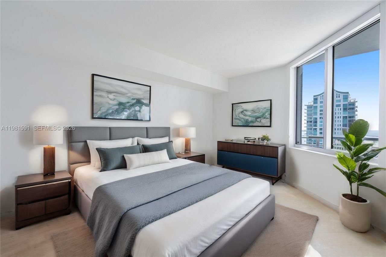 325 S Biscayne Blvd , Unit 3721, Miami, FL 33131 Photo