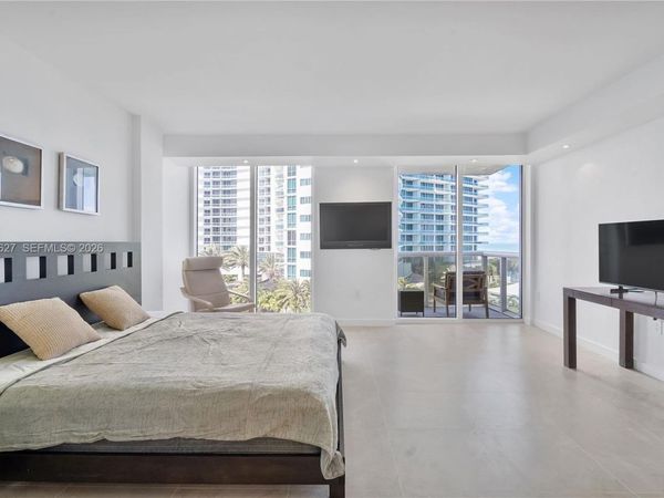 10275 Collins Ave, Unit 605, Bal Harbour, FL 33154