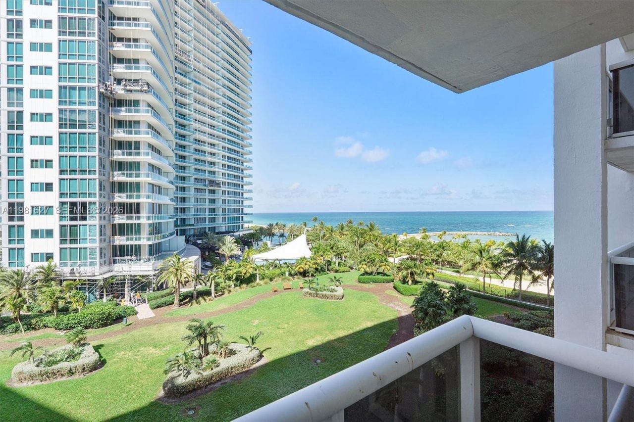 10275 Collins Ave, Unit 605, Bal Harbour, FL 33154 Photo
