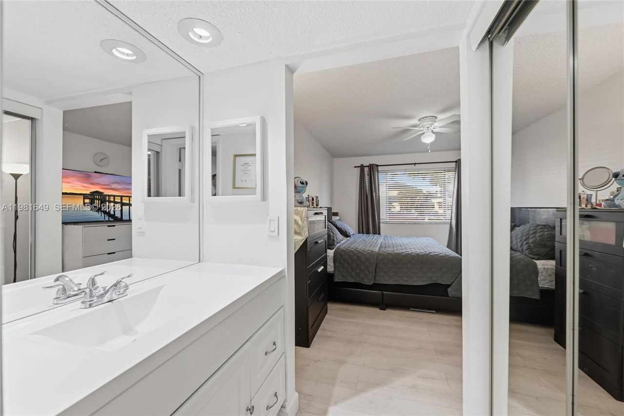 1659 NW 81st Way, Unit 1659, Plantation, FL 33322 Photo