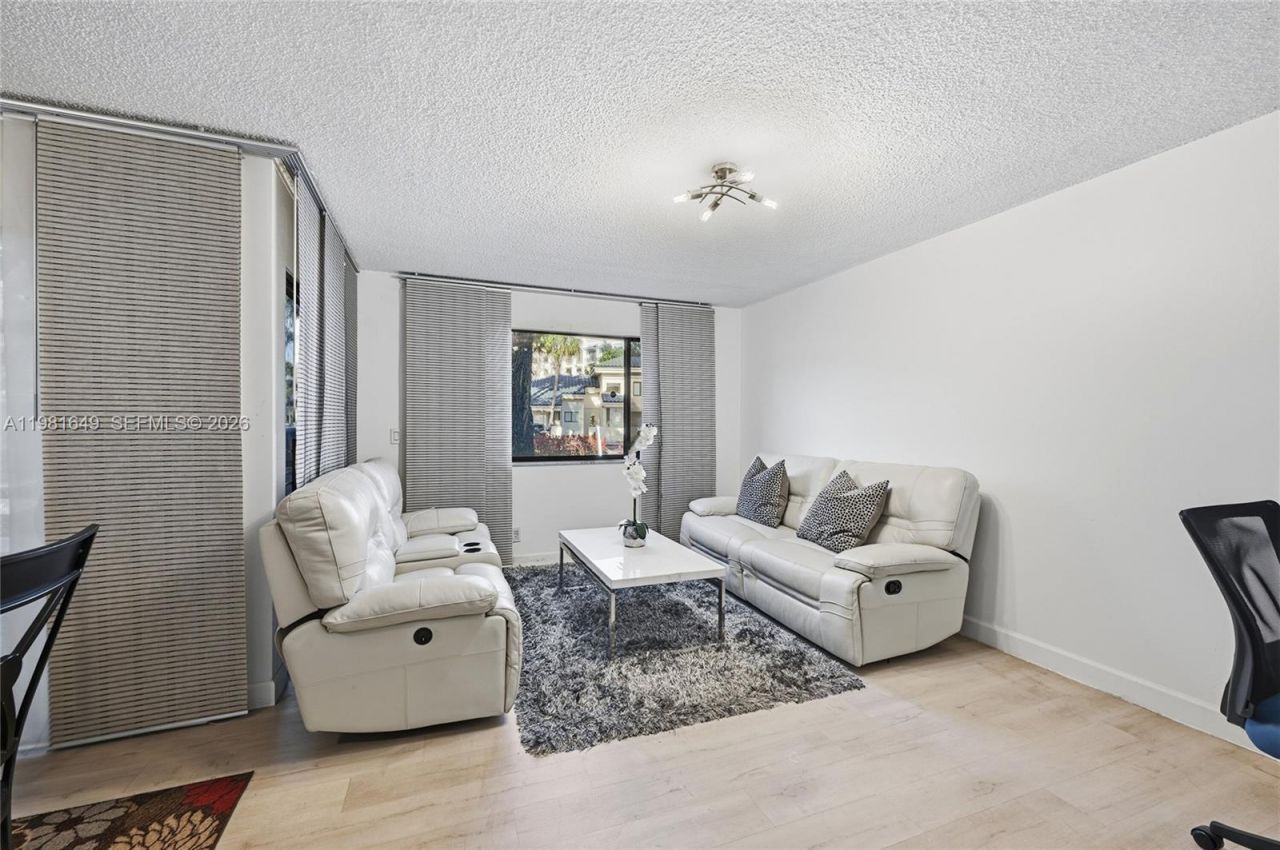 1659 NW 81st Way, Unit 1659, Plantation, FL 33322 Photo