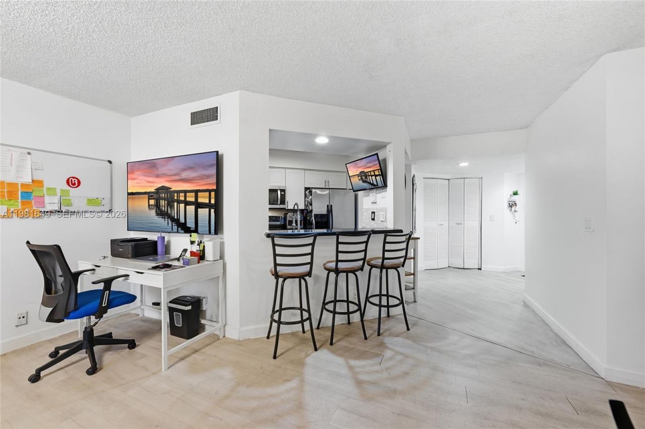 1659 NW 81st Way, Unit 1659, Plantation, FL 33322 Photo