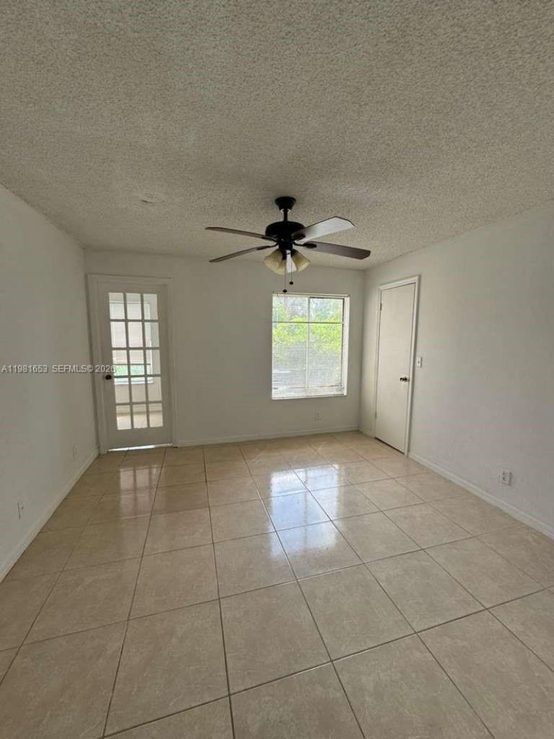 3350 N Pinewalk Dr N , Unit 1412, Margate, FL 33063 Photo