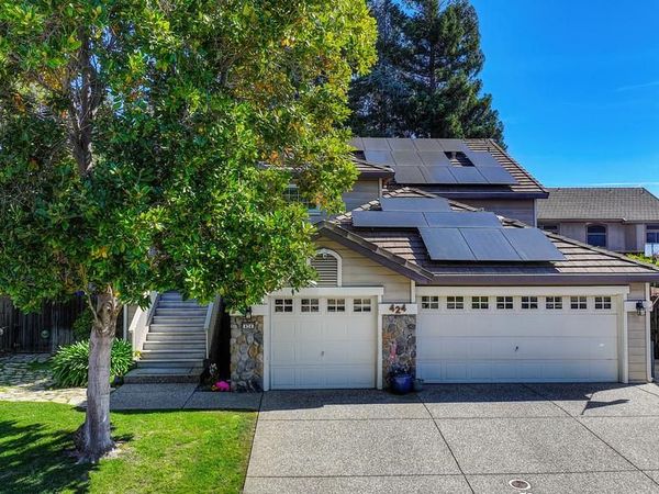 424 Wellsley Ct, Folsom, CA 95630