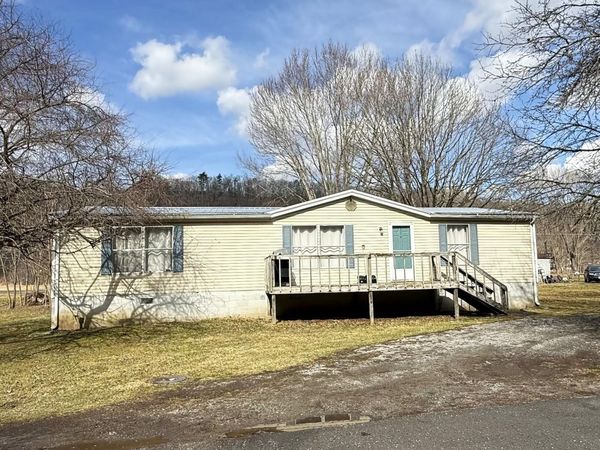 210 2nd, Marlinton, WV 24954