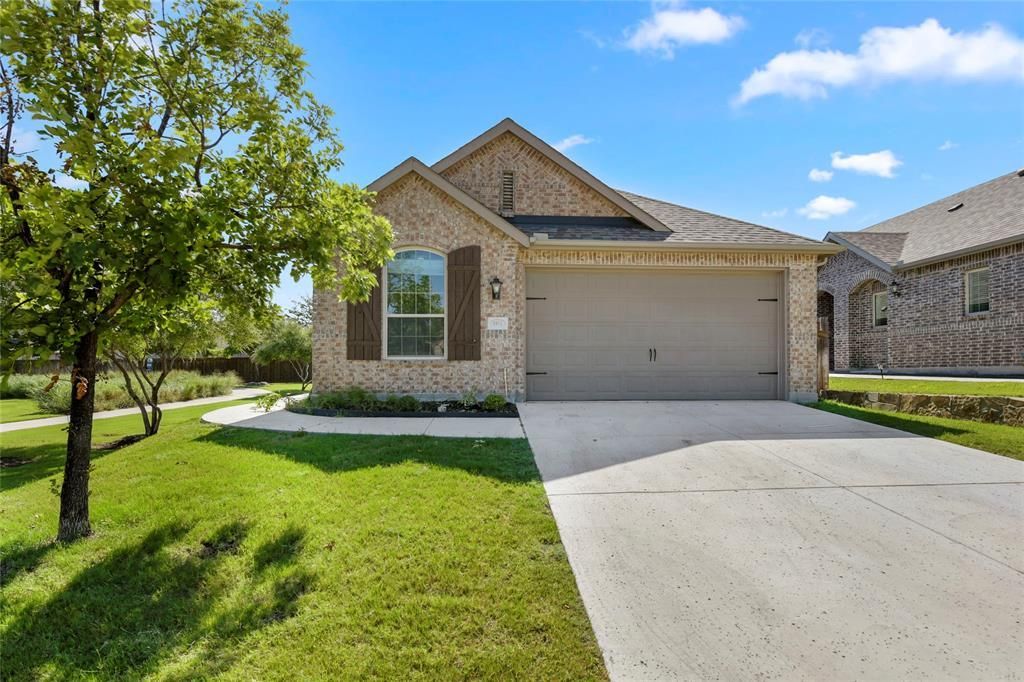 1016 Shire Drive, Aubrey, TX 76227 Main Photo