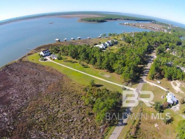 17344 Oyster Bay Road, Gulf Shores, AL 36542