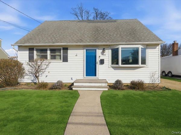 308 Moore Avenue , Oceanside, NY 11572
