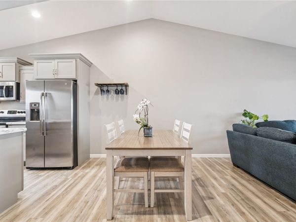 3001 Sherwood Drive, Marion, IA 52302