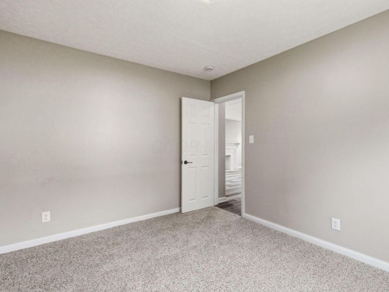 1784 S Champion Avenue , Columbus, OH 43207 Photo 12