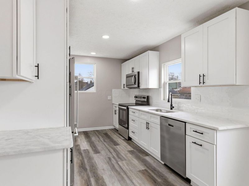 1784 S Champion Avenue , Columbus, OH 43207 Photo 6