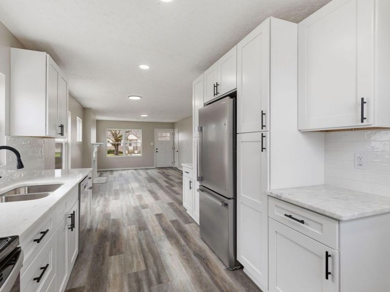 1784 S Champion Avenue , Columbus, OH 43207 Photo 8