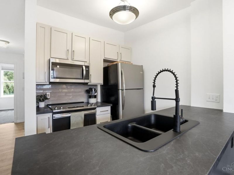 2116 Fulton Avenue, Unit 18, Cincinnati, OH 45206 Photo 17