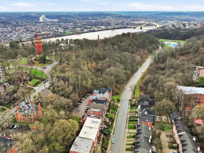 2116 Fulton Avenue, Unit 18, Cincinnati, OH 45206 Photo 3