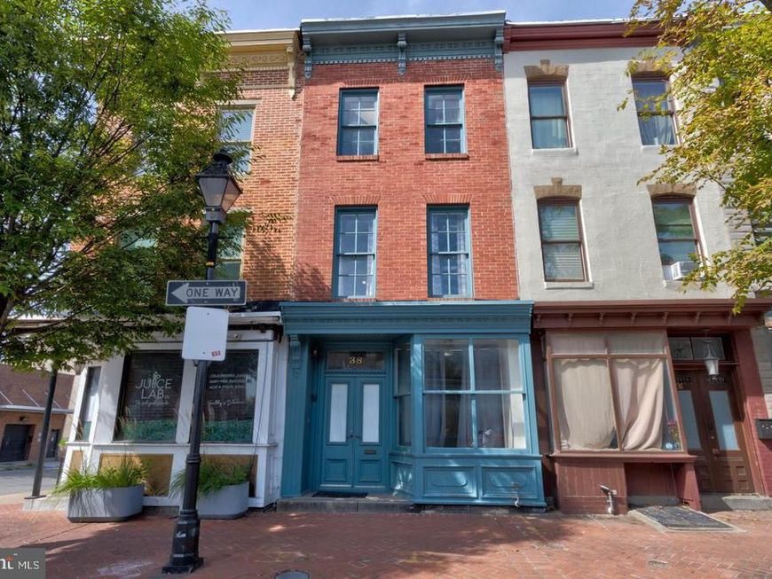 38 S Carrollton Avenue, Baltimore, MD 21223 Main Photo