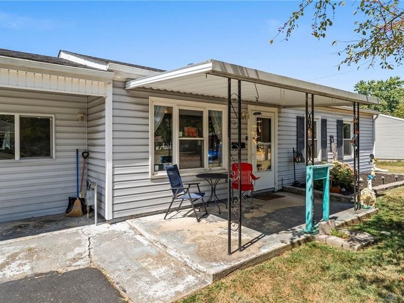 10 Western Drive, West Alexandria, OH 45381 Photo 5