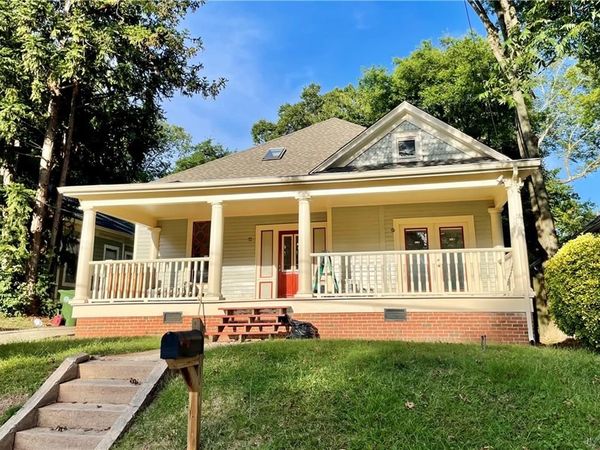 680 Grady Place SW, Atlanta, GA 30310