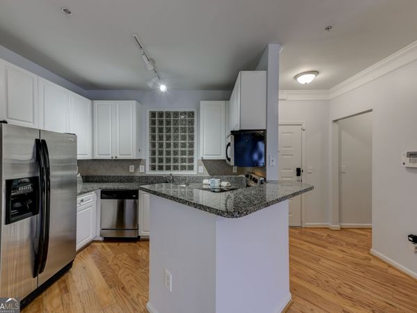 10 Perimeter Summit Boulevard NE, Unit 3405, Brookhaven, GA 30319