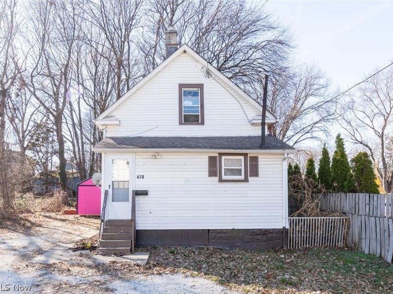 678-682 Sumner, Akron, OH 44311 Photo 2