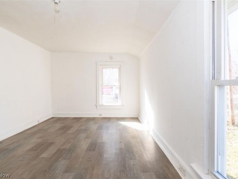 678-682 Sumner, Akron, OH 44311 Photo 21