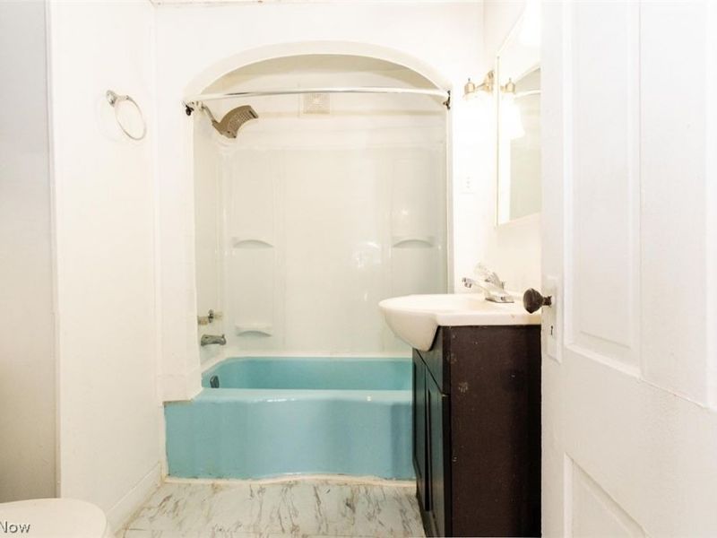 678-682 Sumner, Akron, OH 44311 Photo 23