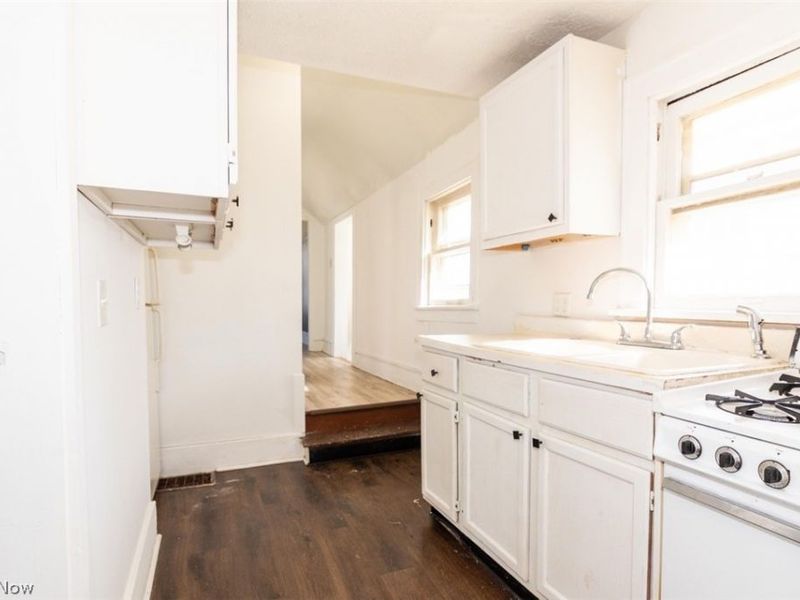 678-682 Sumner, Akron, OH 44311 Photo 7