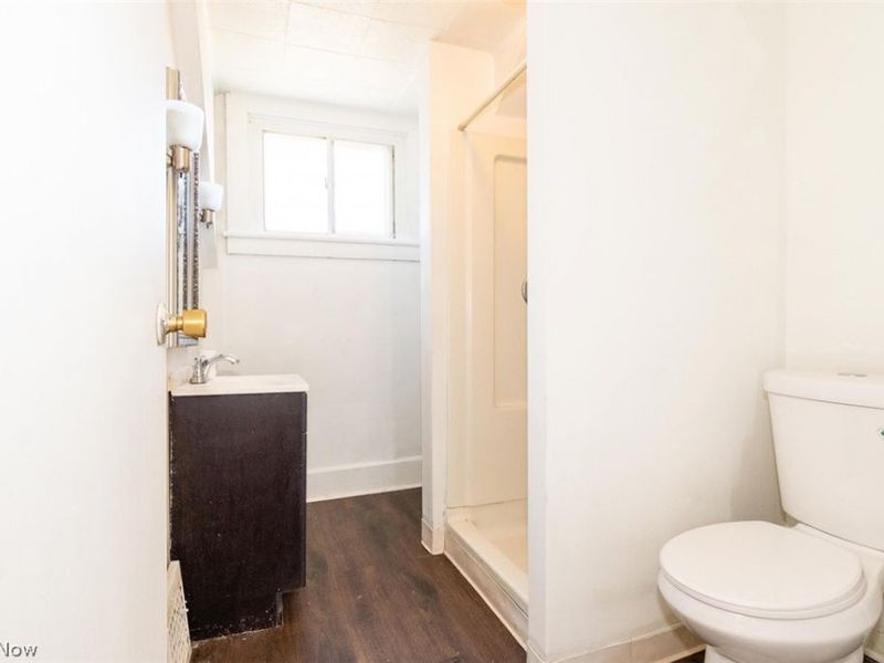 678-682 Sumner, Akron, OH 44311 Photo 9