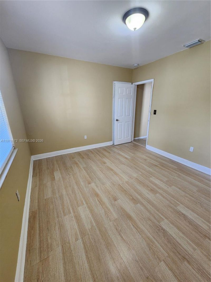 1030 NW 48th St, Miami, FL 33127 Photo