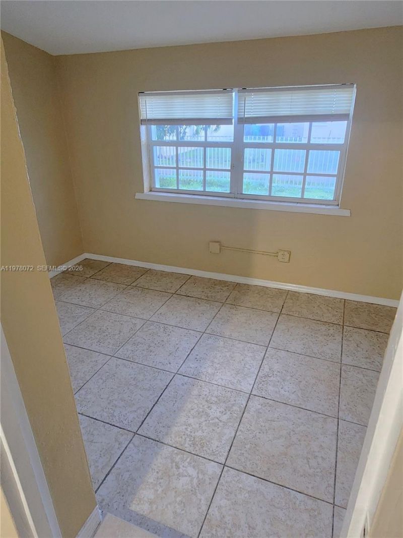 1030 NW 48th St, Miami, FL 33127 Photo