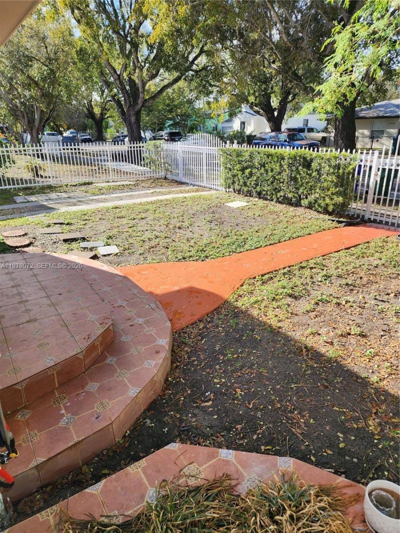 1030 NW 48th St, Miami, FL 33127 Photo