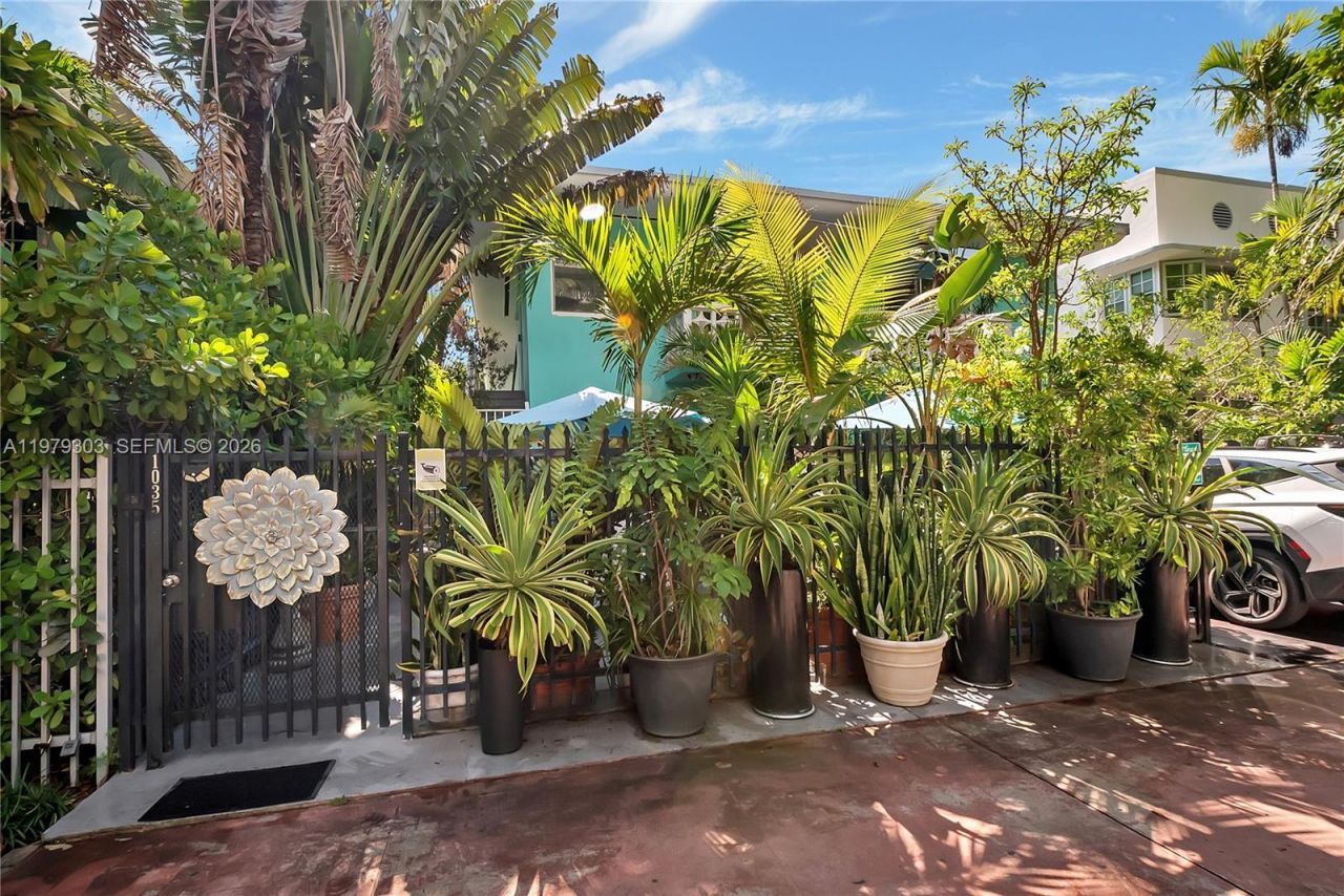 1035 Meridian Ave, Unit 6, Miami Beach, FL 33139 Photo