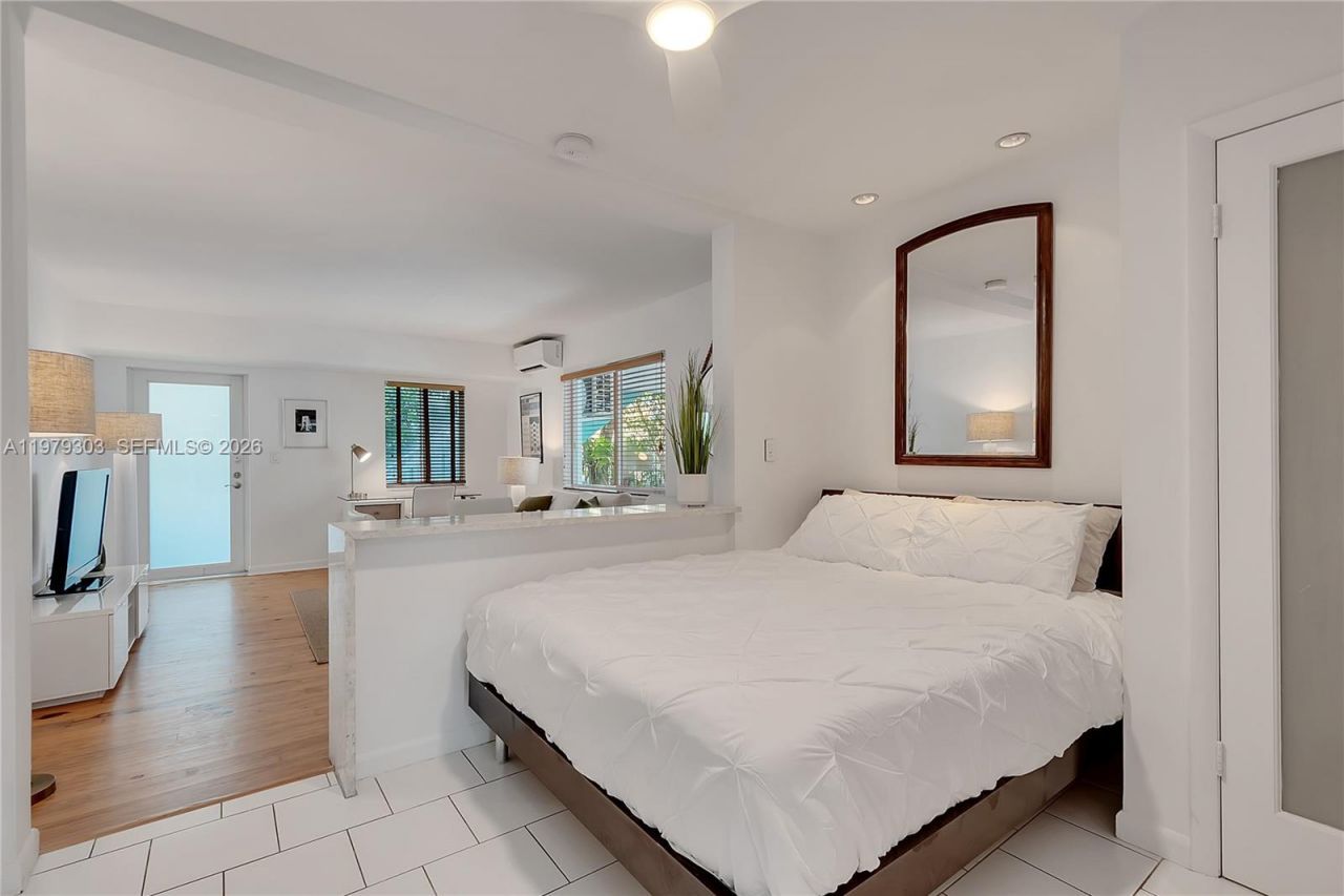 1035 Meridian Ave, Unit 6, Miami Beach, FL 33139 Photo