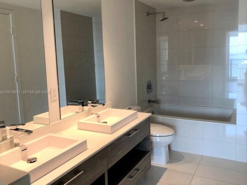 1300 S Miami Ave, Unit 2704, Miami, FL 33130 Photo