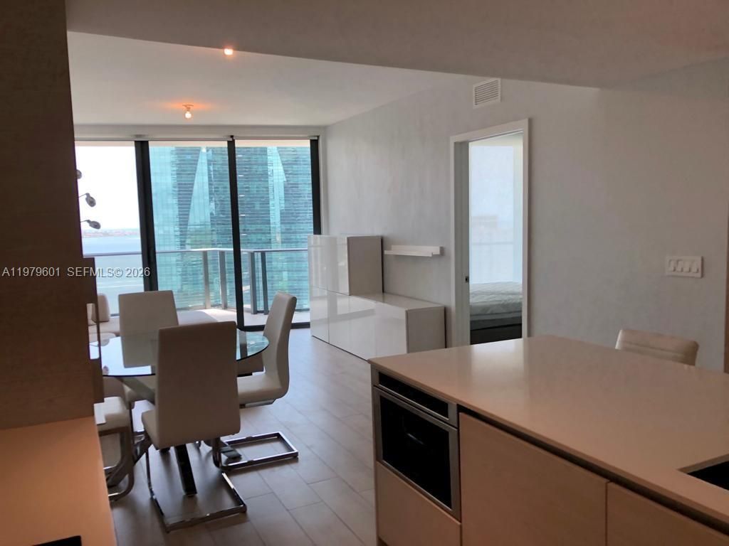 1300 S Miami Ave , Unit 2704, Miami, FL 33130 Photo