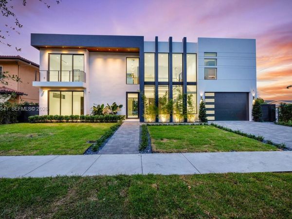 4231 SW 11th St , Miami, FL 33134