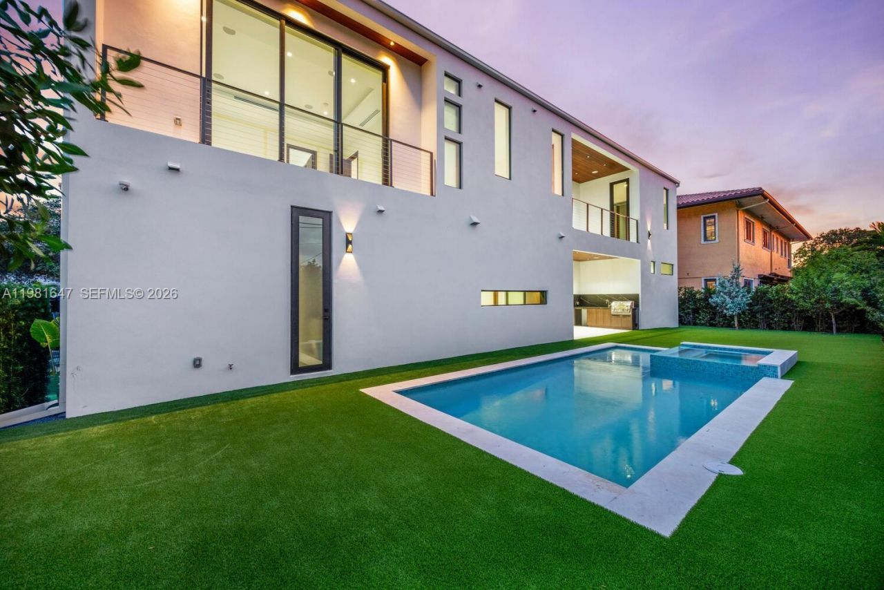 4231 SW 11th St , Miami, FL 33134 Photo