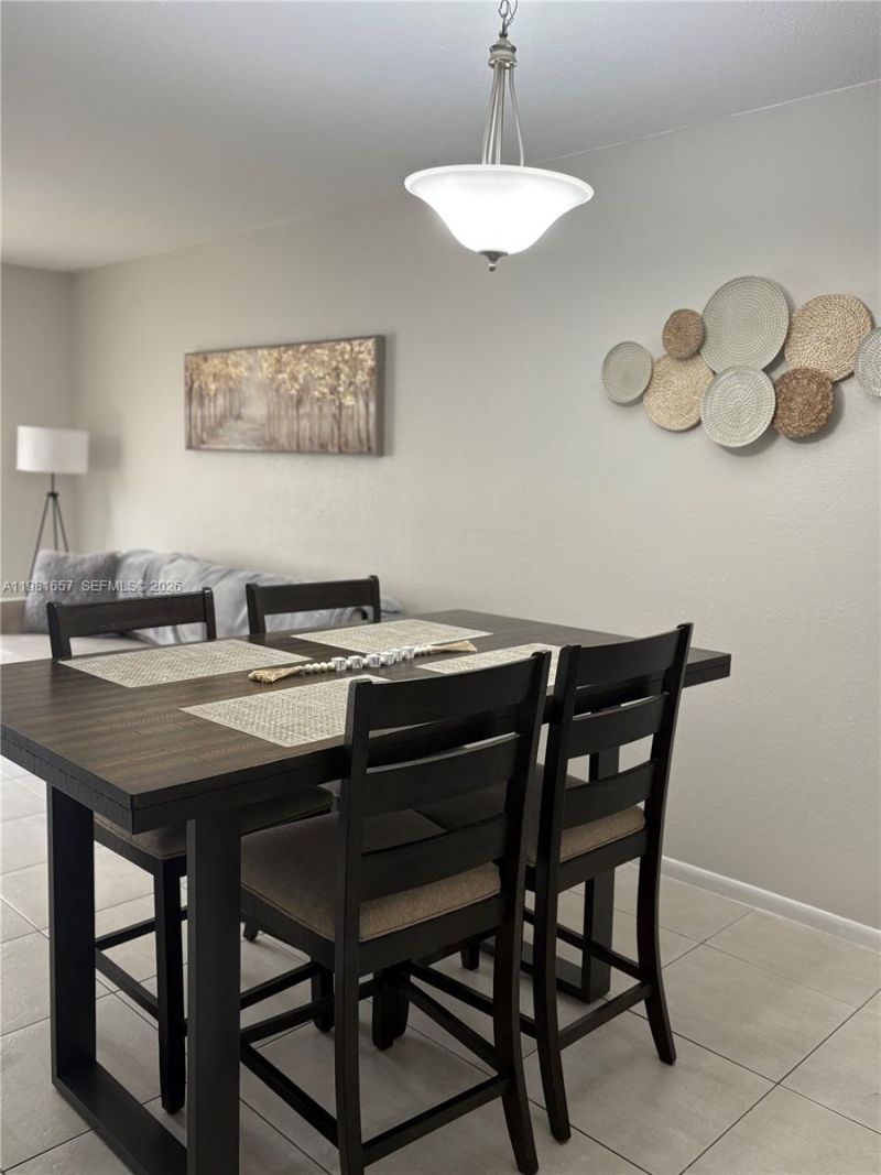 9955 Twin Lakes Dr, Unit 9-K, Coral Springs, FL 33071 Photo